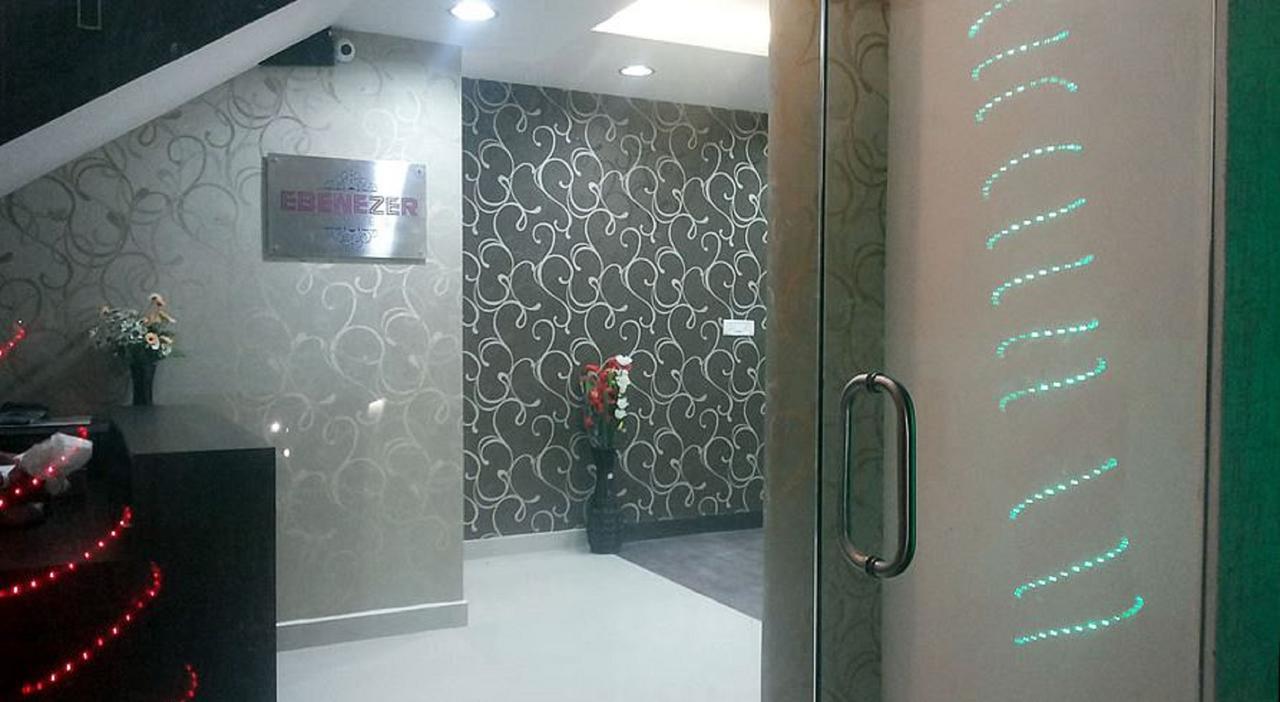 Ebenezer Suites Bangalore Buitenkant foto