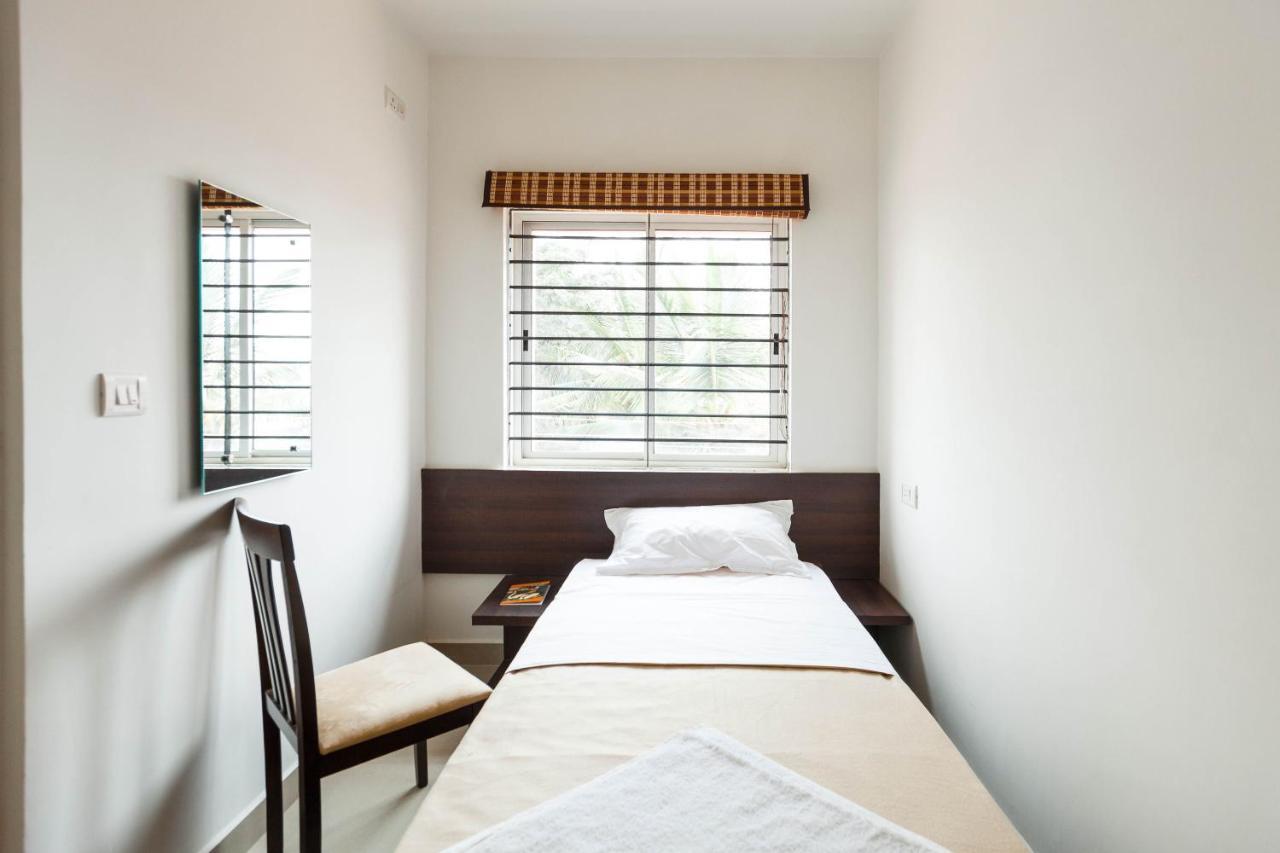 Ebenezer Suites Bangalore Buitenkant foto