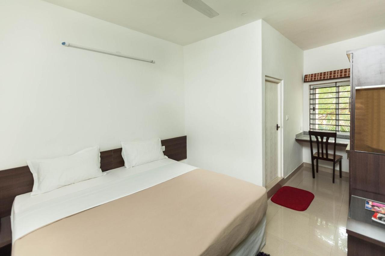 Ebenezer Suites Bangalore Buitenkant foto
